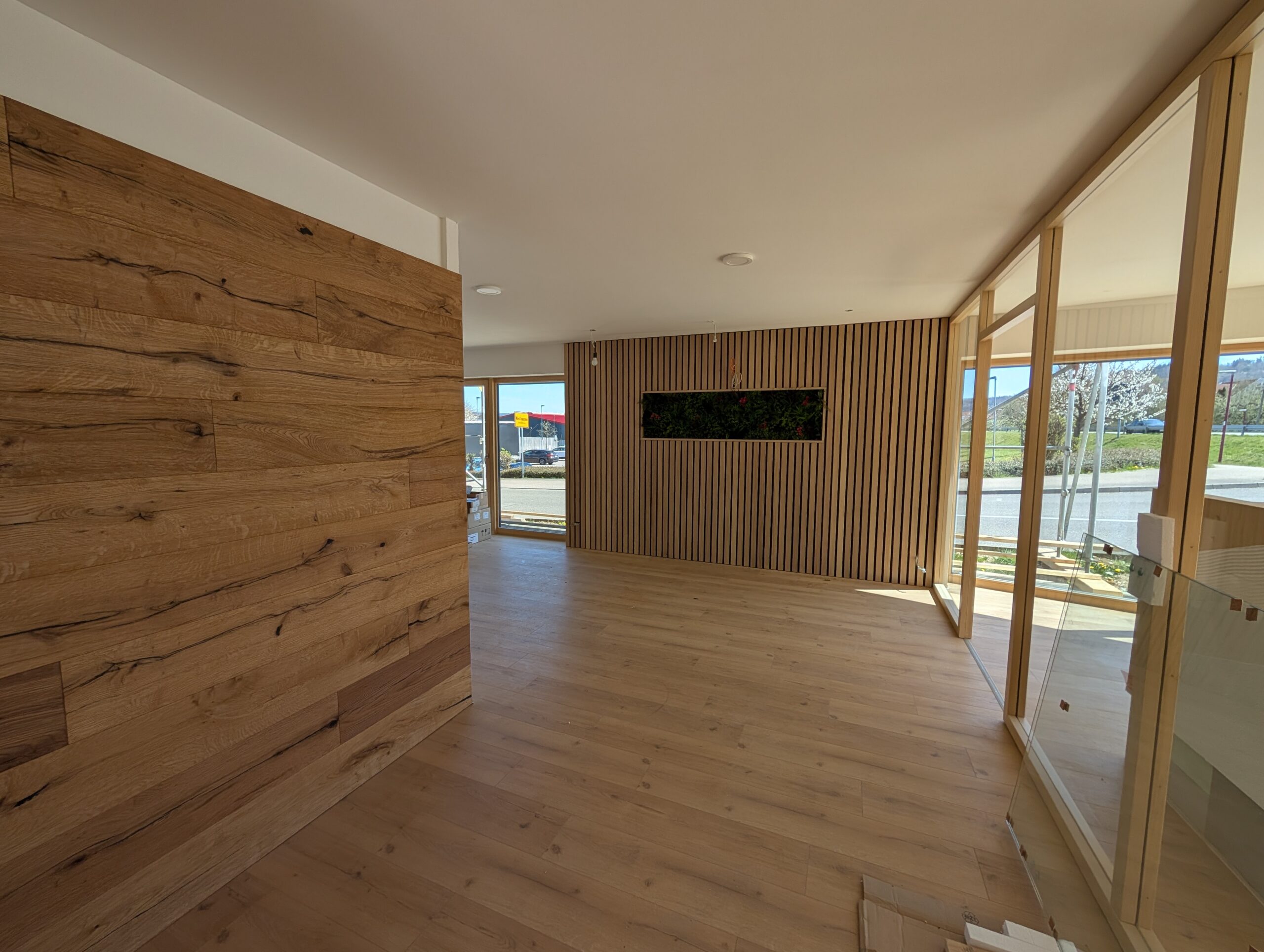 PXL_20250412_113822453